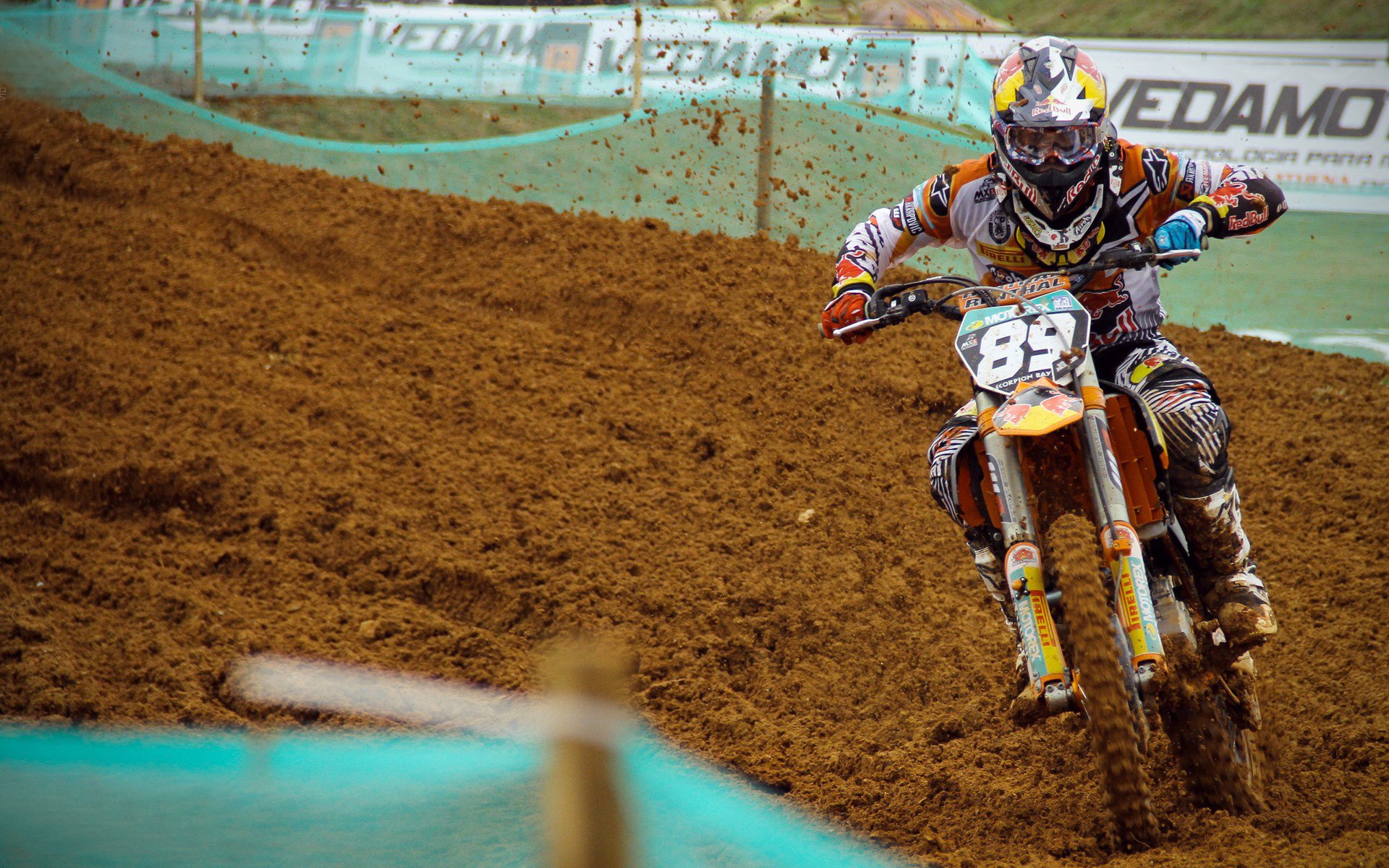 巴萨主场4-1大胜皇家社会，进攻火力全开，巴萨皇家社会比赛直播